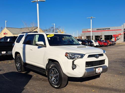 2023 Toyota 4Runner TRD Off Road