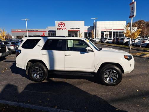 2023 Toyota 4Runner TRD Off Road