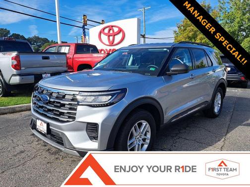 2025 Ford Explorer Active