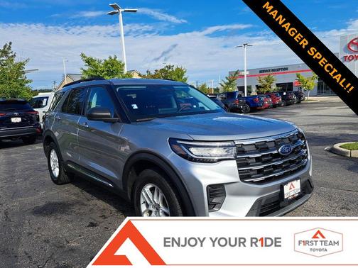 2025 Ford Explorer Active