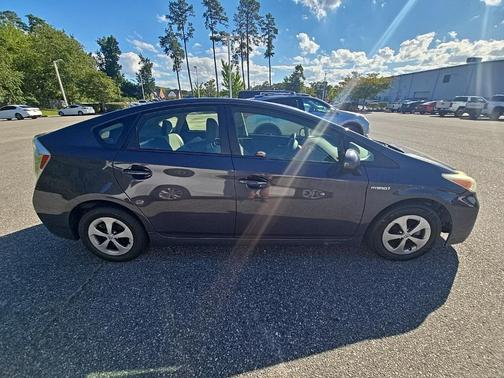 2012 Toyota Prius Two