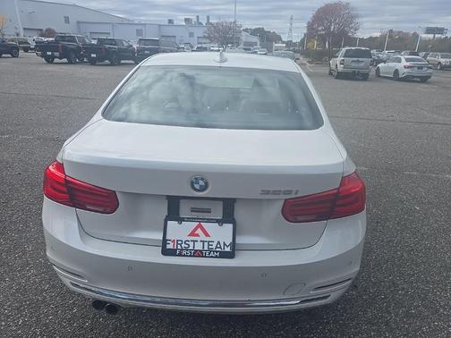 2016 BMW 328 328i