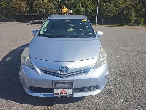 2012 Toyota Prius v Three