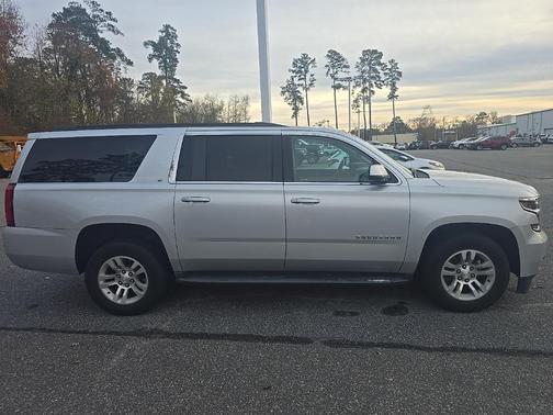 2018 Chevrolet Suburban LT