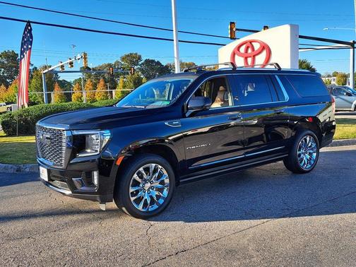 2024 GMC Yukon XL Denali Ultimate