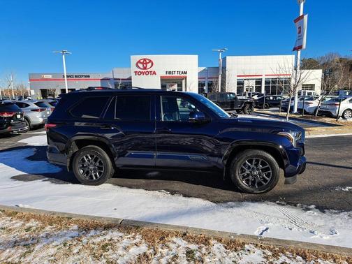 2025 Toyota Sequoia Platinum