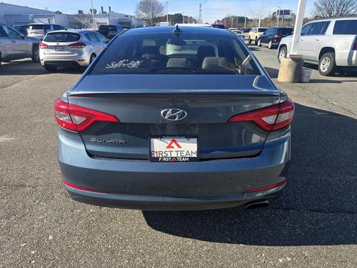 2015 Hyundai SONATA SE