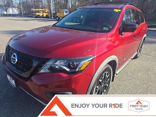 2020 Nissan Pathfinder SL 4WD