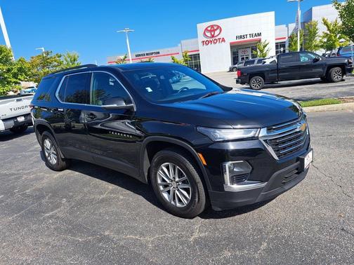 2022 Chevrolet Traverse LT Cloth