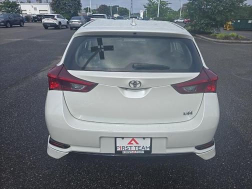 2017 Toyota Corolla iM Base