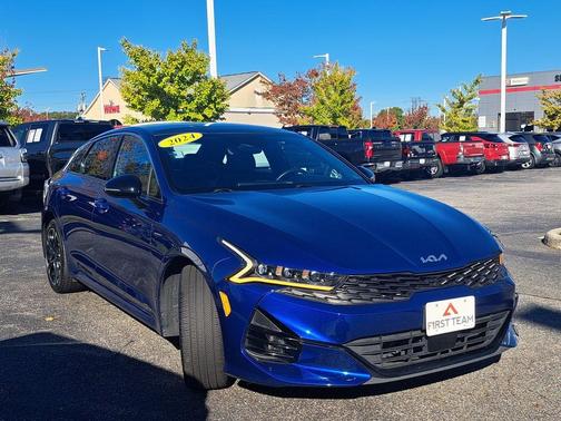 2024 Kia K5 GT-Line