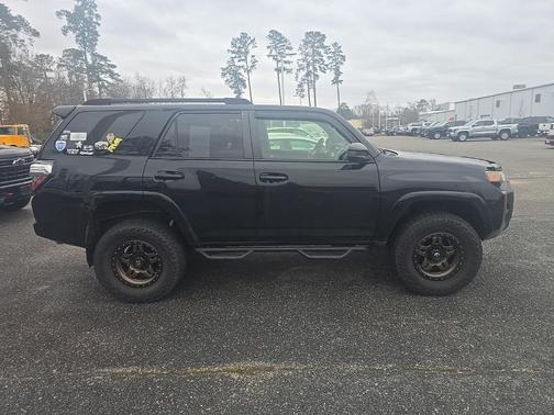 2014 Toyota 4Runner SR5