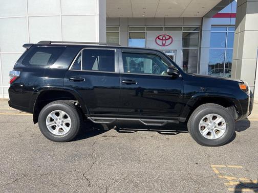 2014 Toyota 4Runner SR5