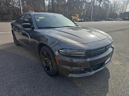 2018 Dodge Charger SXT Plus
