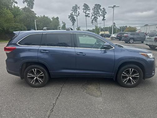 2019 Toyota Highlander LE Plus