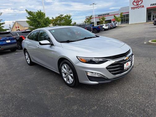 2022 Chevrolet Malibu FWD LT