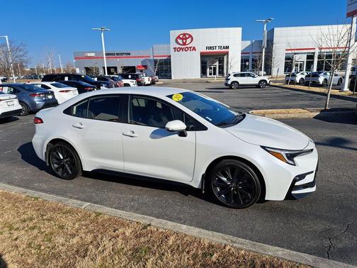 2025 Toyota Corolla Hybrid SE