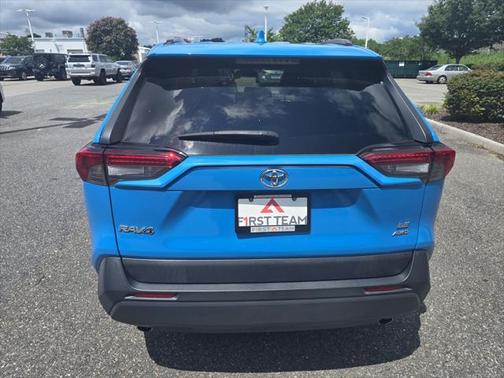 2019 Toyota RAV4 LE