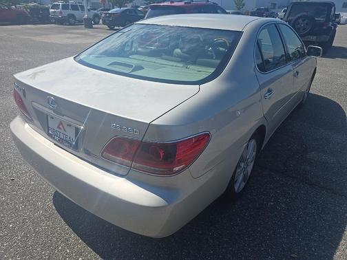 2005 Lexus ES 330 Base
