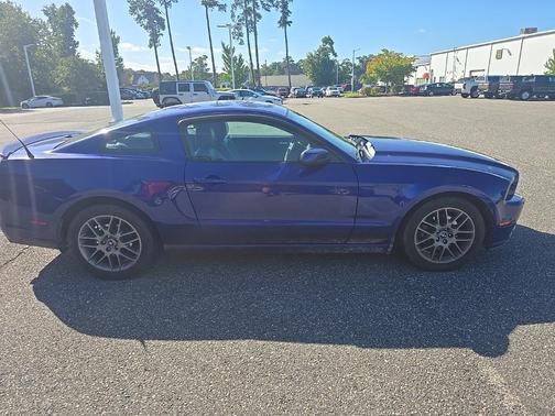 2014 Ford Mustang V6 Premium