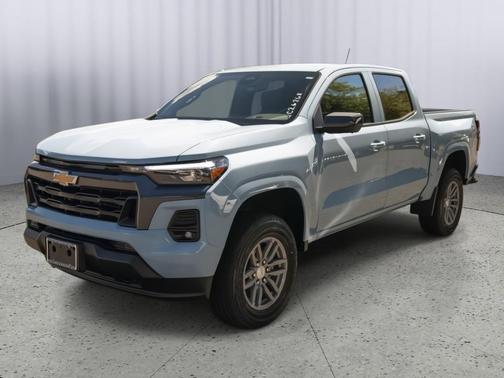 Snowdrift Metallic 2026 Chevrolet Colorado LT