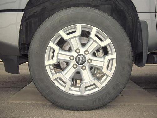 2024 Nissan Titan XD SV