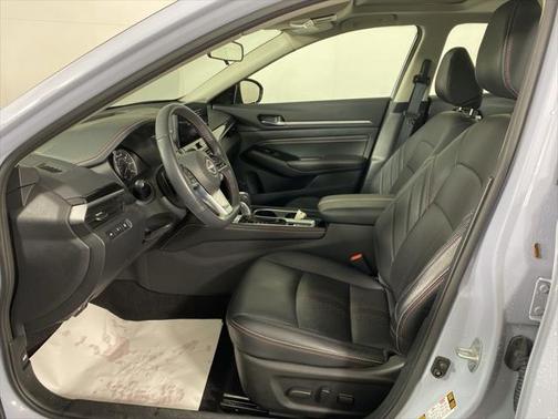 2023 Nissan Altima SR Intelligent AWD
