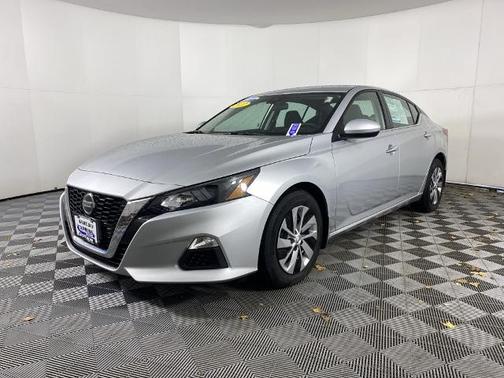 2022 Nissan Altima 2.5 S