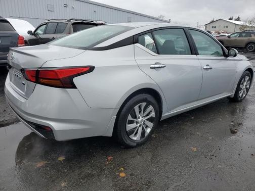 2022 Nissan Altima 2.5 S