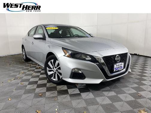 2022 Nissan Altima 2.5 S