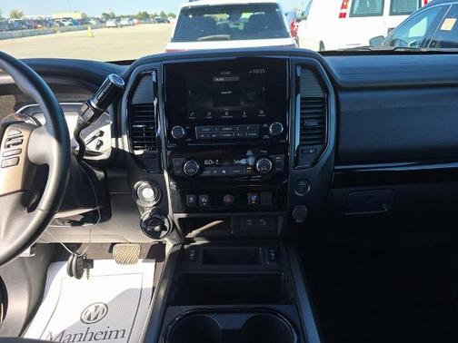 2024 Nissan Titan SV