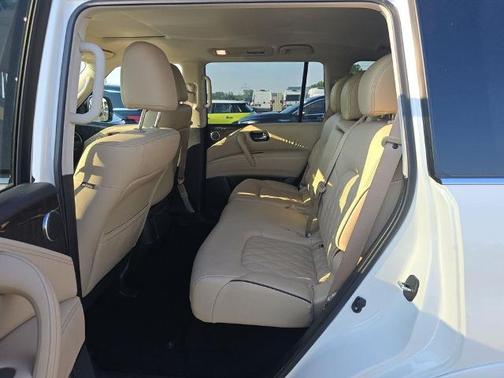 Aspen White Tricoat 2024 Nissan Armada Platinum