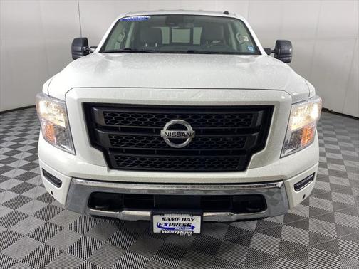2021 Nissan Titan SV