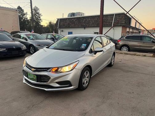 2018 Chevrolet Cruze LS