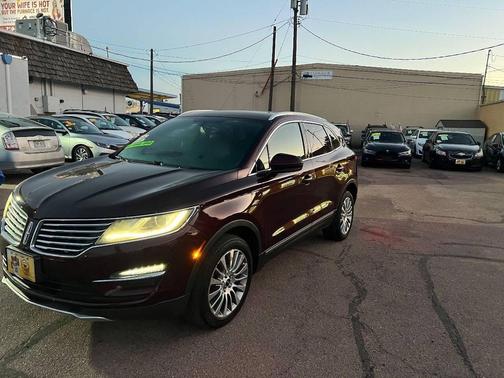 2017 Lincoln MKC Reserve