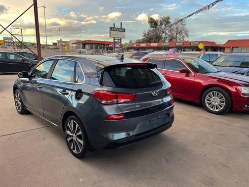 2018 Hyundai Elantra GT Base