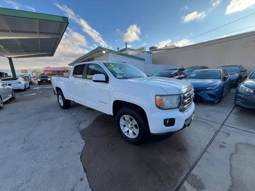 Summit White 2016 GMC Canyon SLE