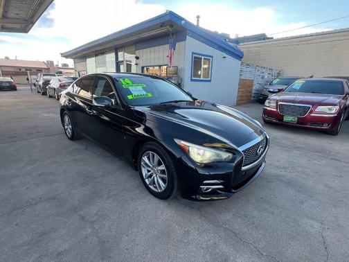 Black Obsidian 2014 INFINITI Q50 Premium