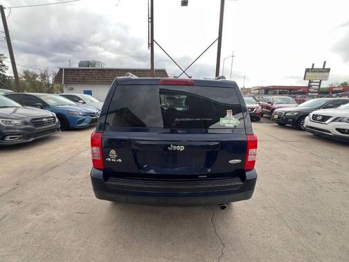 True Blue Pearlcoat 2016 Jeep Patriot High Altitude
