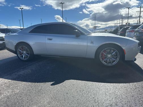 2025 Dodge Charger Daytona R/T Scat Pack