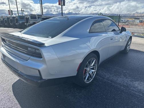 2025 Dodge Charger Daytona R/T Scat Pack