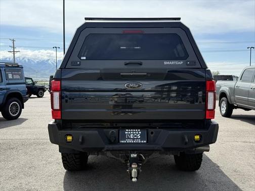 2022 Ford F-350 Lariat