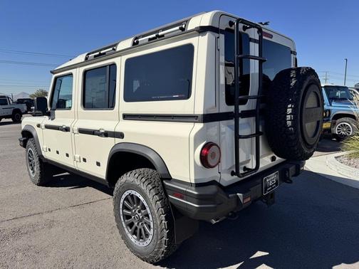 2025 INEOS Grenadier Fieldmaster