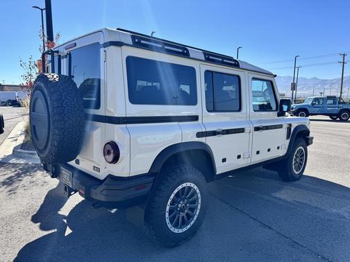 2025 INEOS Grenadier Fieldmaster