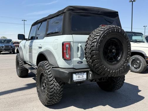 2021 Ford Bronco Outer Banks