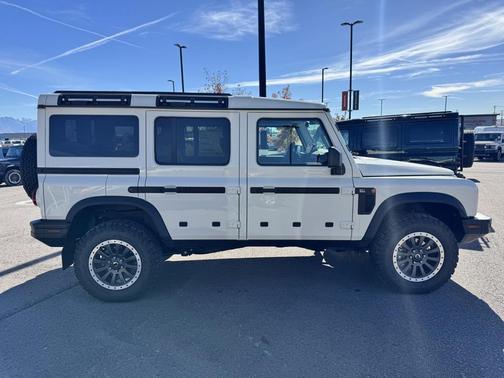 2025 INEOS Grenadier Fieldmaster