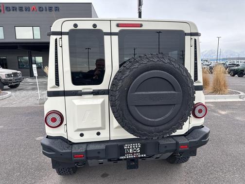 2024 INEOS Grenadier AWD