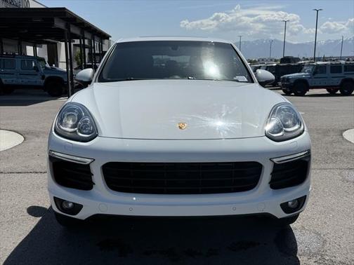 2018 Porsche Cayenne Platinum Edition