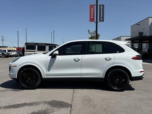 2018 Porsche Cayenne Base