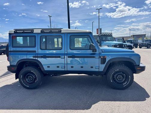 Shale Blue Metallic 2026 INEOS Grenadier Base